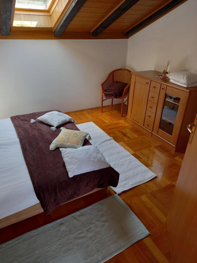 Apartment Preka Palit Εξωτερικό φωτογραφία