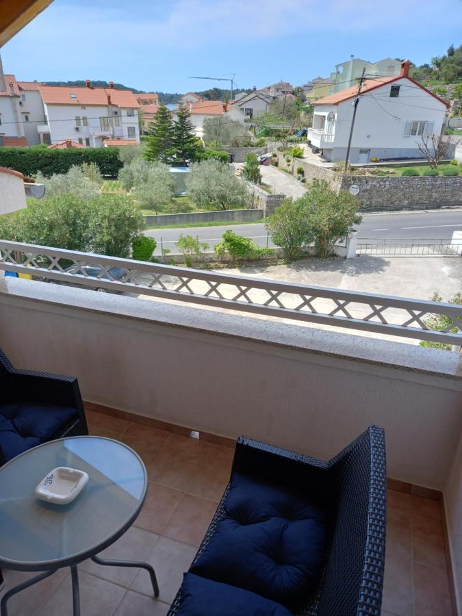 Apartment Preka Palit Εξωτερικό φωτογραφία